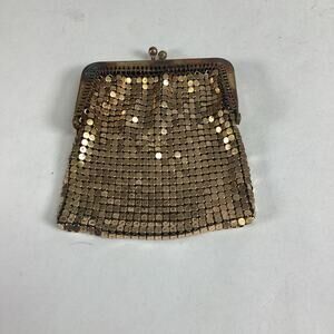 Vintage Gold Toned Mesh Change Coin Purse